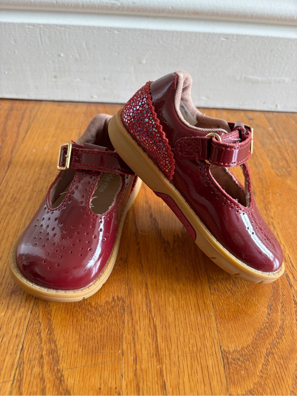 Stride Rite Girls Patent Mary Jane Shoes - Burgundy with Gum Sole